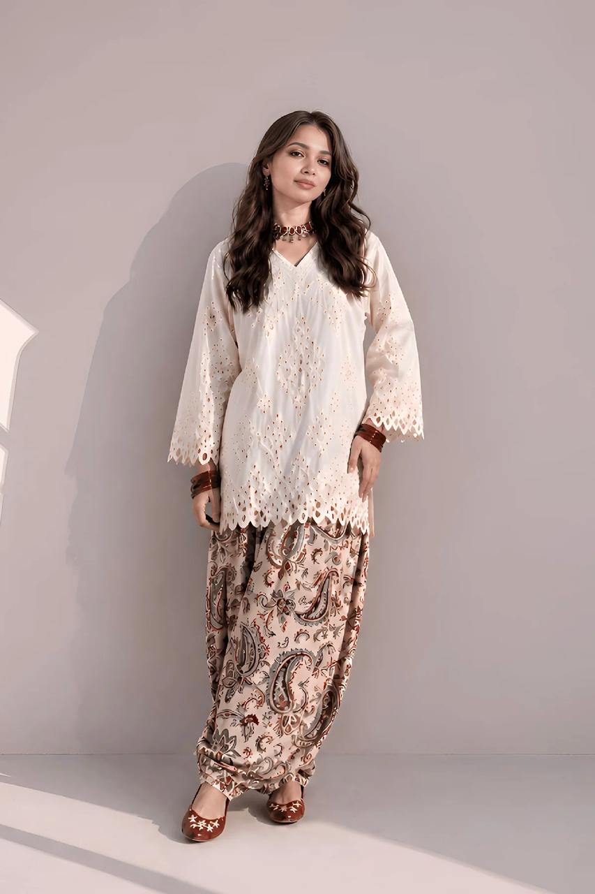 Embroidered Lawn 2-Pc Suit