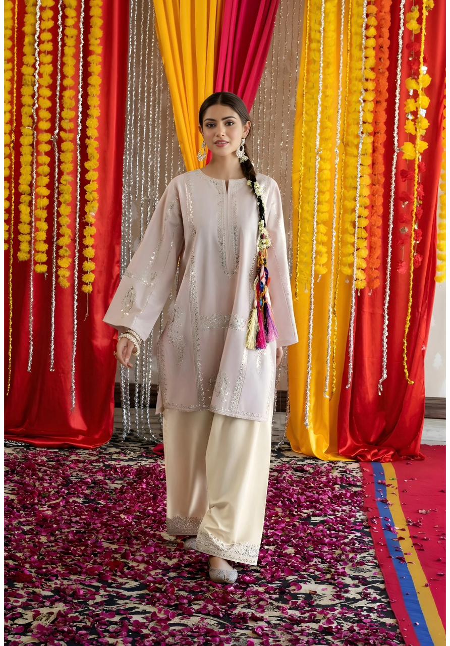 Embroidered Lawn 2-Pc Suit