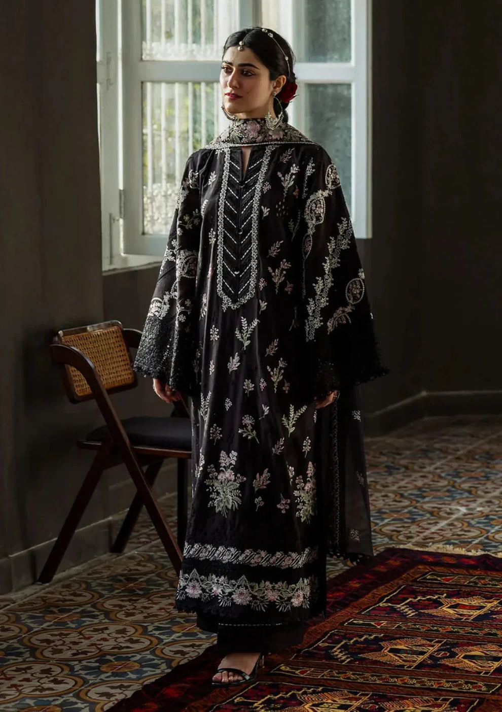 Emb Dhanak 3Pc Suit